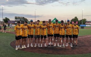 Group photo of Mankato youth baseball players